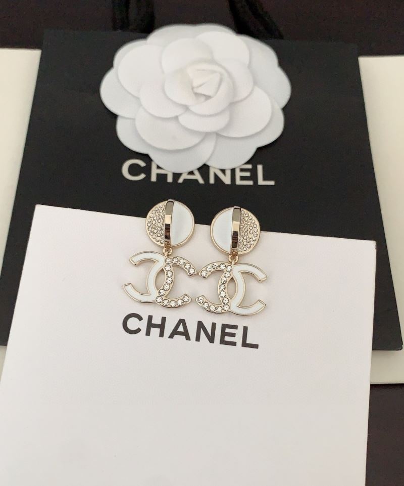 Ch**el earrings